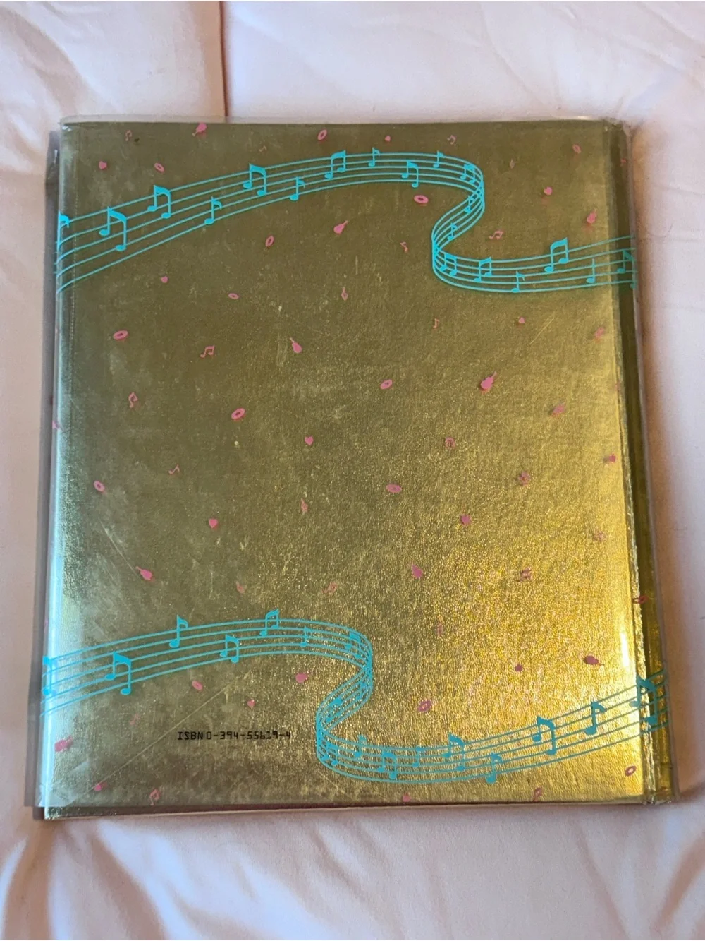 Vintage 1987 Hardcover Elvis World 10th anniversary!